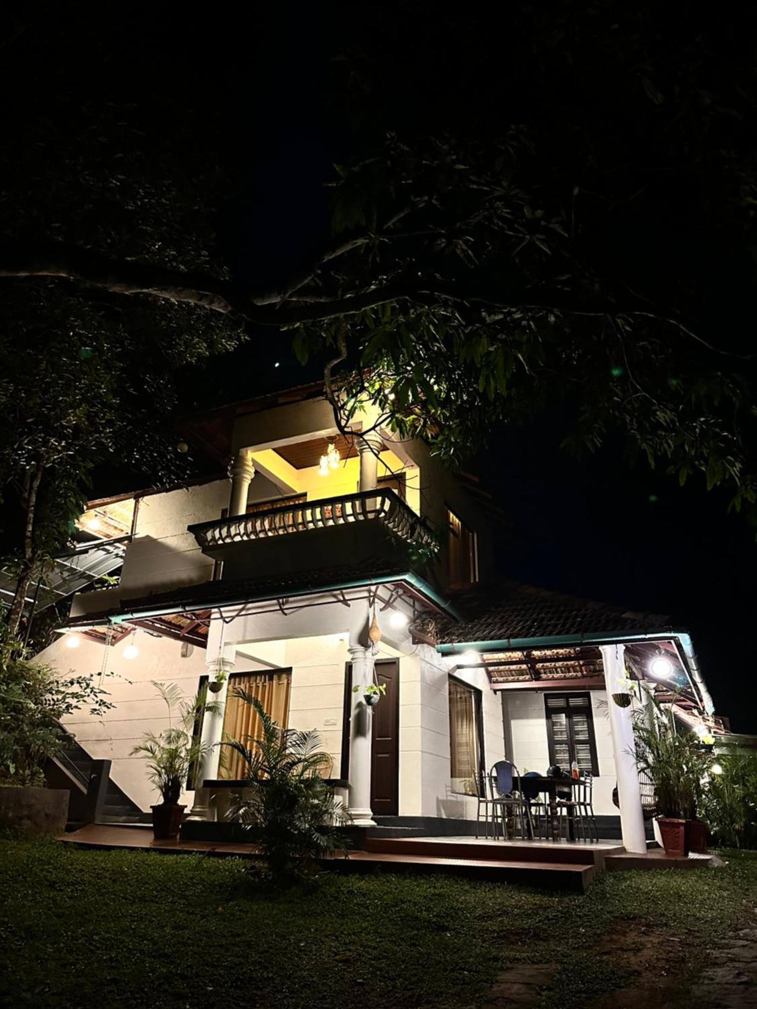 Thoppil Homestay Munnar Exterior foto